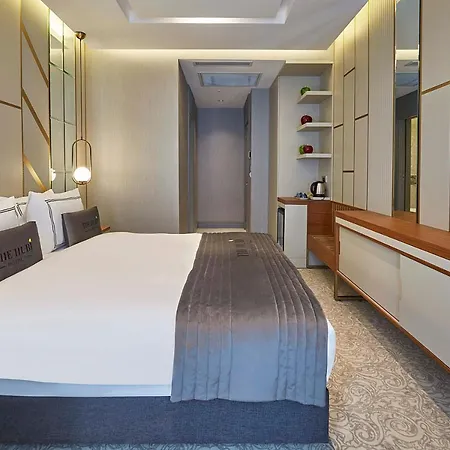 Hotel The Hubi 4*