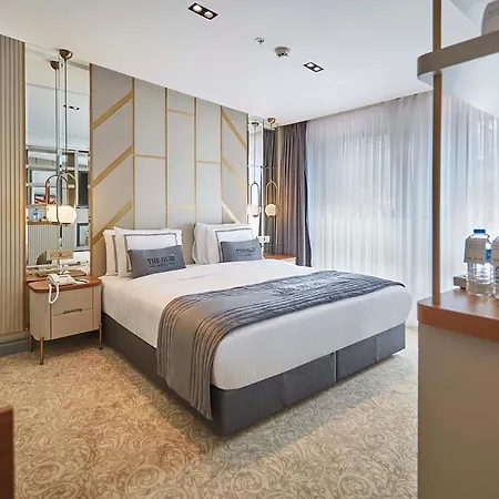 Szálloda The Hubi 4*
