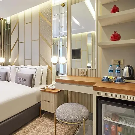 Szálloda The Hubi 4*