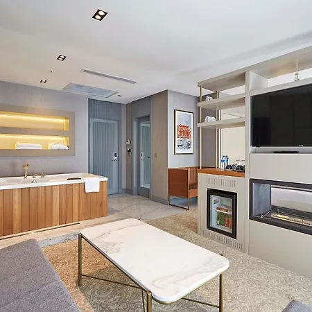 The Hubi Hotell 4*