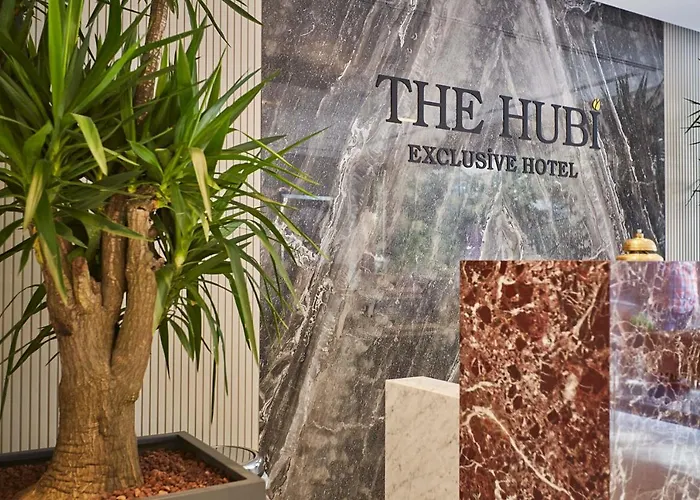 The Hubi فندق 4*